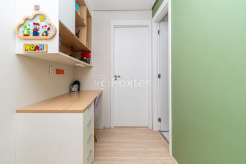 Image 28 - 1031676