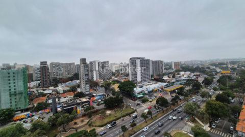 Image 20 - 1031677