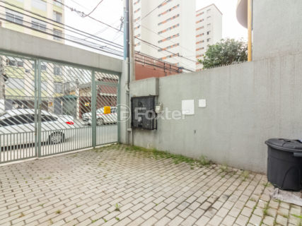 Image 4 - 1031684
