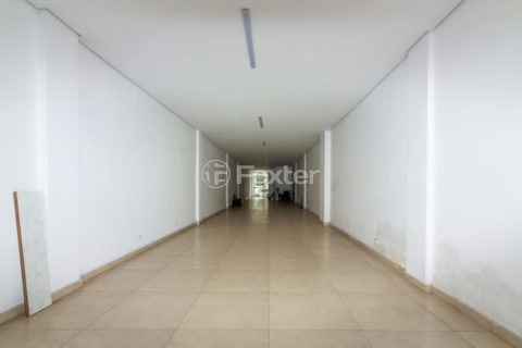 Image 7 - 1031684