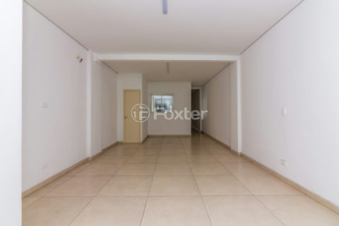 Image 44 - 1031684
