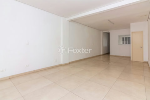 Image 38 - 1031684