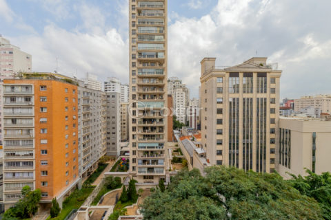 Image 7 - 1031686