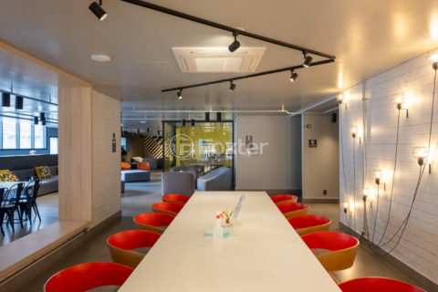 Image 31 - 1031703