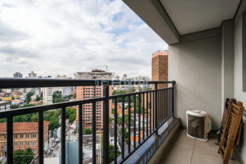 Image 19 - 1031703