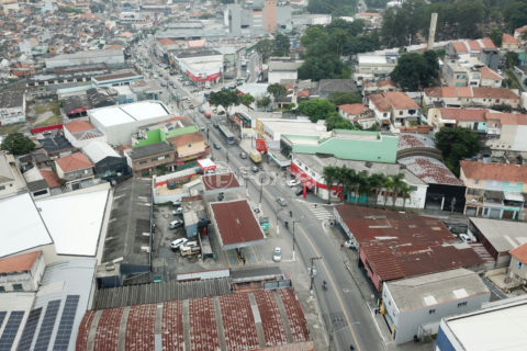 Image 23 - 1031709