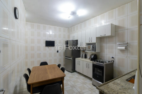 Image 7 - 1031716
