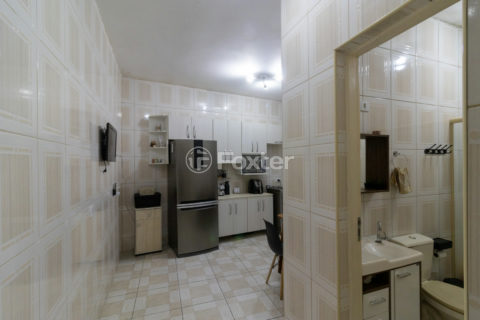 Image 2 - 1031716