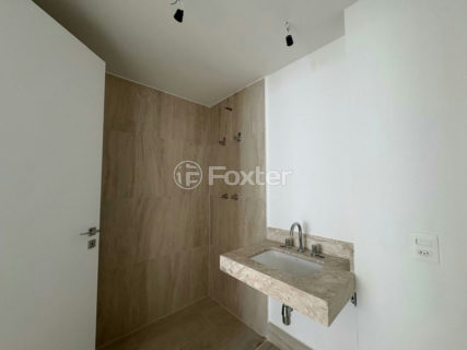 Image 3 - 1031725