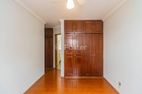 Image 30 - 1031726