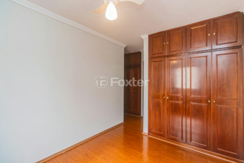 Image 31 - 1031726