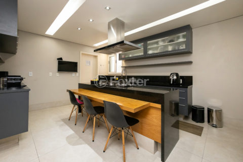 Image 25 - 1031732