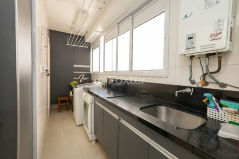 Image 31 - 1031732