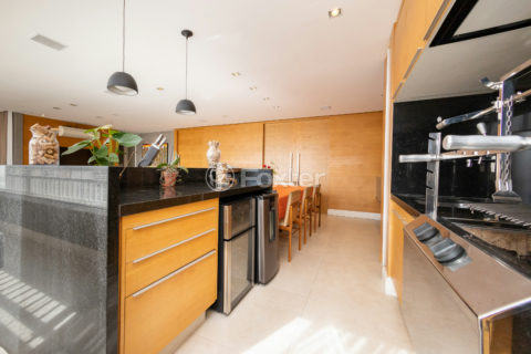 Image 20 - 1031732