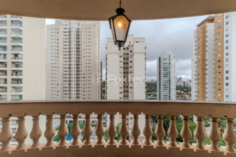 Image 9 - 1031735