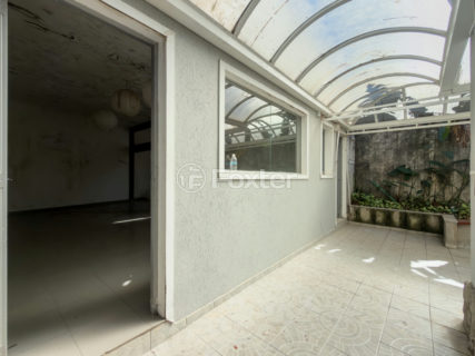 Image 38 - 1031748