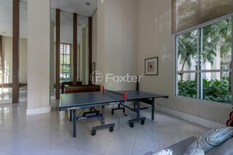 Image 37 - 1031749