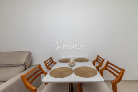 Image 9 - 1031757