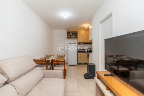 Image 4 - 1031757