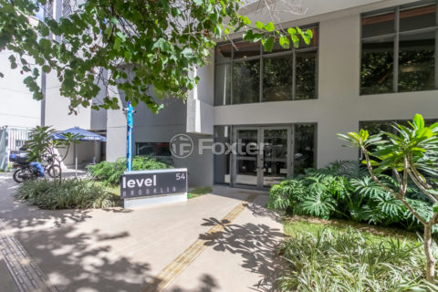 Image 33 - 1031776