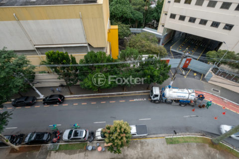 Image 16 - 1031784