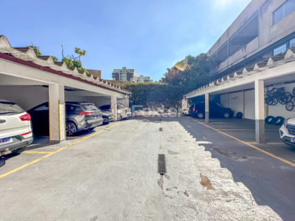 Image 38 - 1031786