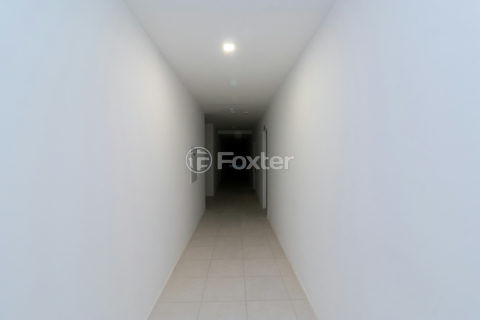 Image 37 - 1031788