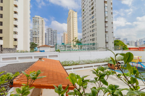 Image 9 - 1031790