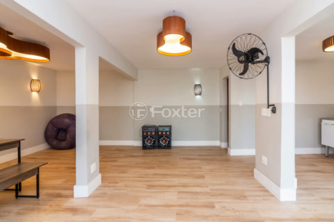Image 35 - 1031792