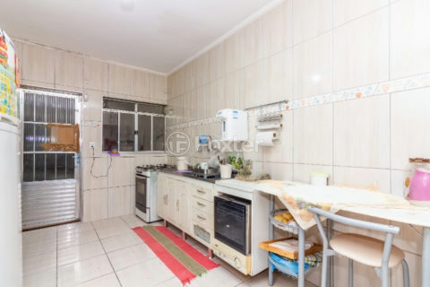 Image 23 - 1031792