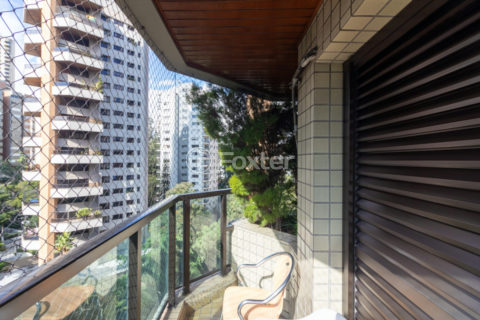 Image 24 - 1031805