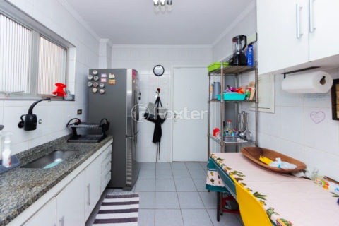 Image 7 - 1031806