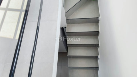 Image 14 - 1031817