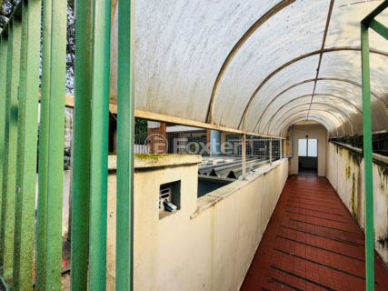Image 33 - 1031819