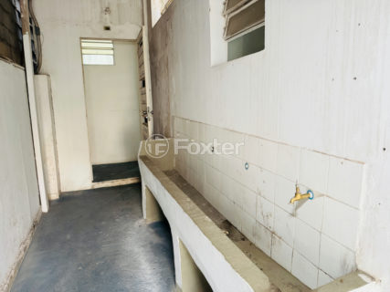 Image 23 - 1031819
