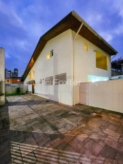Image 37 - 1031822