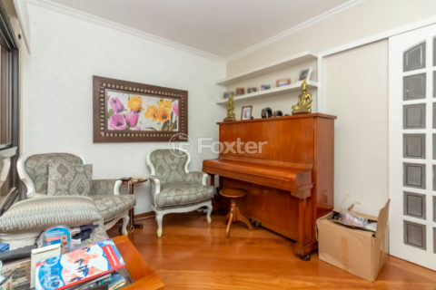 Image 29 - 1031823
