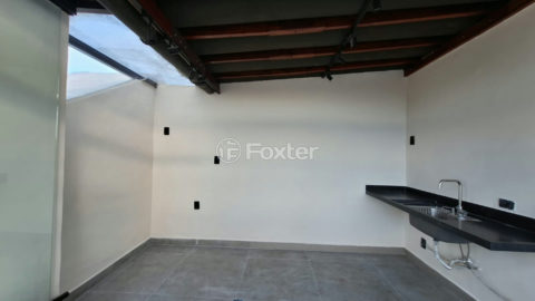 Image 32 - 1031827
