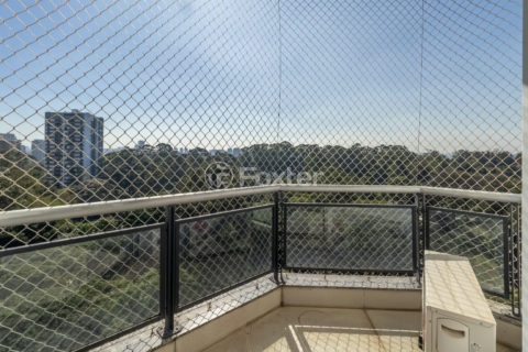 Image 32 - 1031832