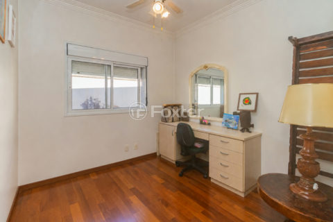 Image 33 - 1031833