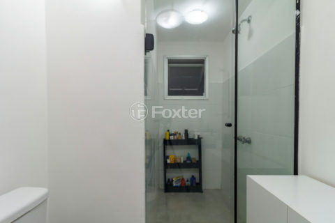 Image 22 - 1031843