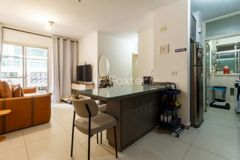 Image 7 - 1031843