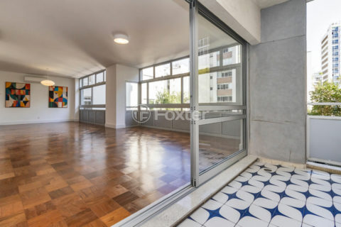 Image 27 - 1031844