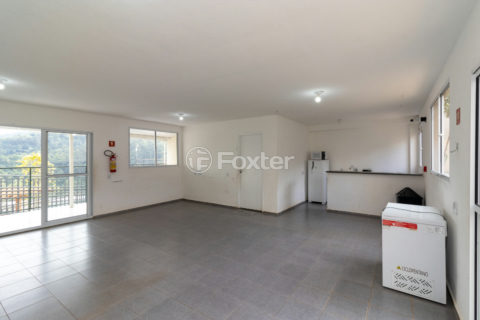 Image 23 - 1031845