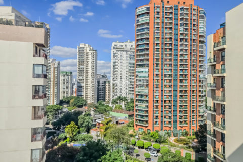 Image 19 - 1031856