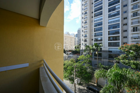 Image 7 - 1031859