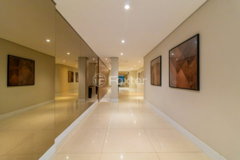 Image 32 - 1031863