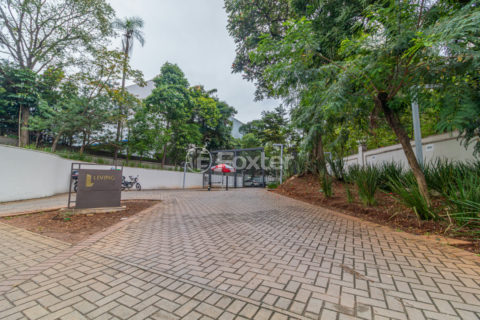 Image 70 - 1031863