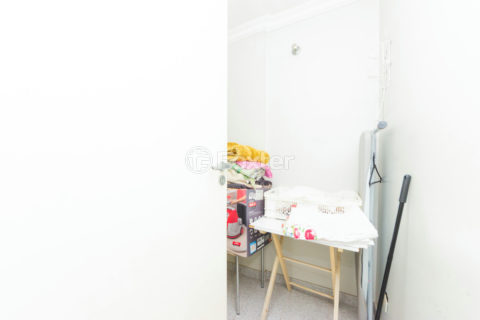 Image 30 - 1031864