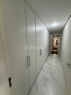 Image 39 - 1031866